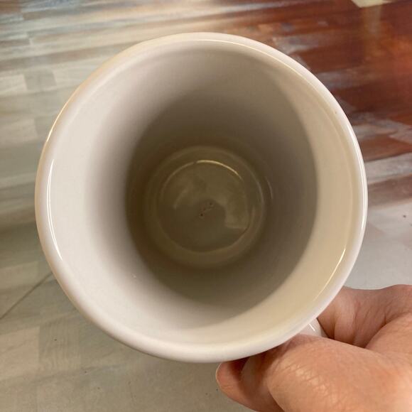 Royal Norfolk Coffee or Tea Mug w/Blue and White Leaves and Berries EUC - Picture 3 of 3